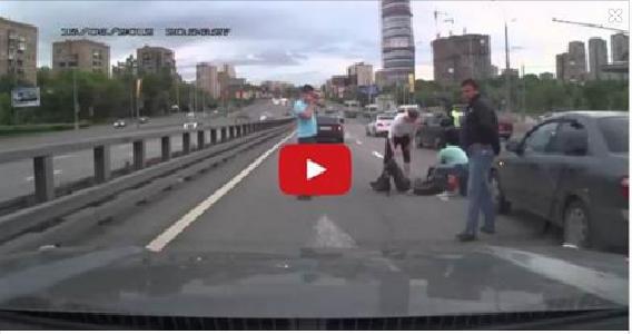 比鬼片還恐怖的車禍；摩托車竟然不見了!!!  